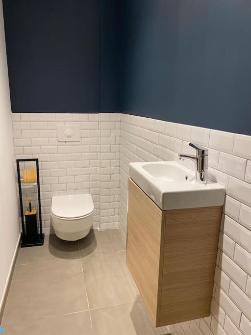 Logement Neuf-Ghisonaccia Centre, A 5Min De La Mer Extérieur photo
